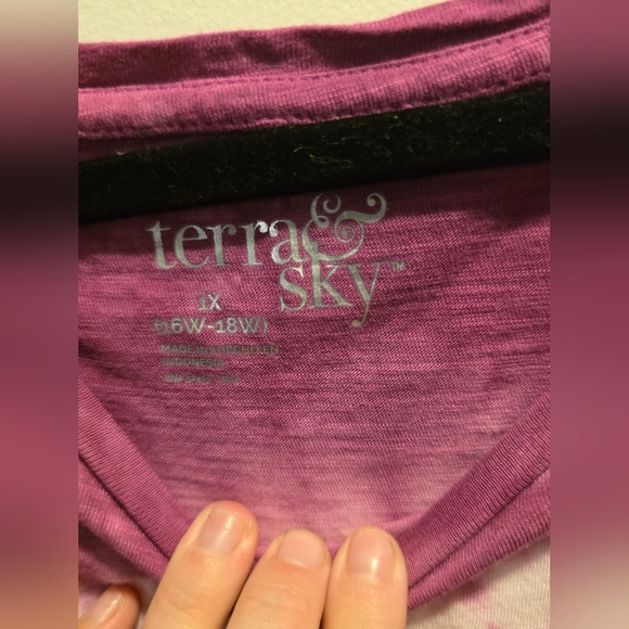 Terra & Sky Pink T-Shirt - Picture 3 of 3
